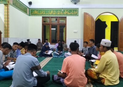 Khataman Terakhir di Masjid Al-Muhajirin Kampung Tanjung Kuras Mewarnai Akhir Ramadhan