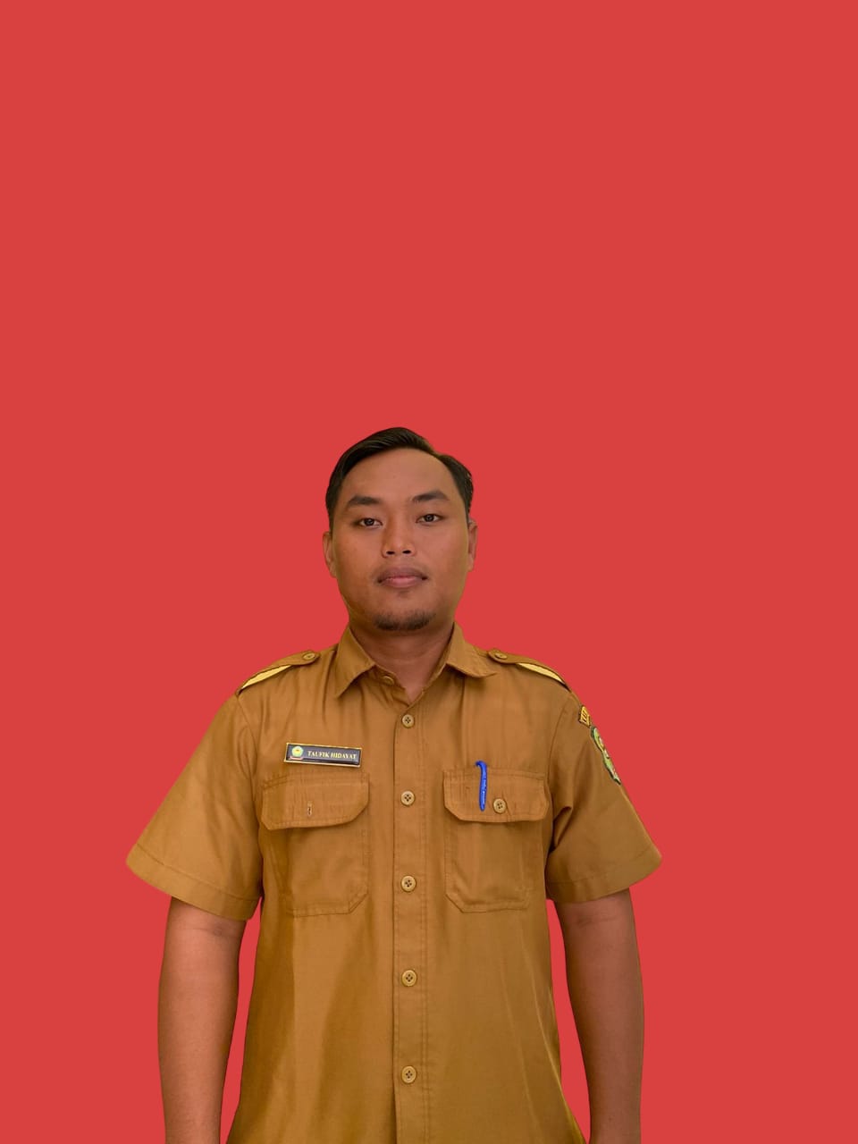 TAUFIK HIDAYAT